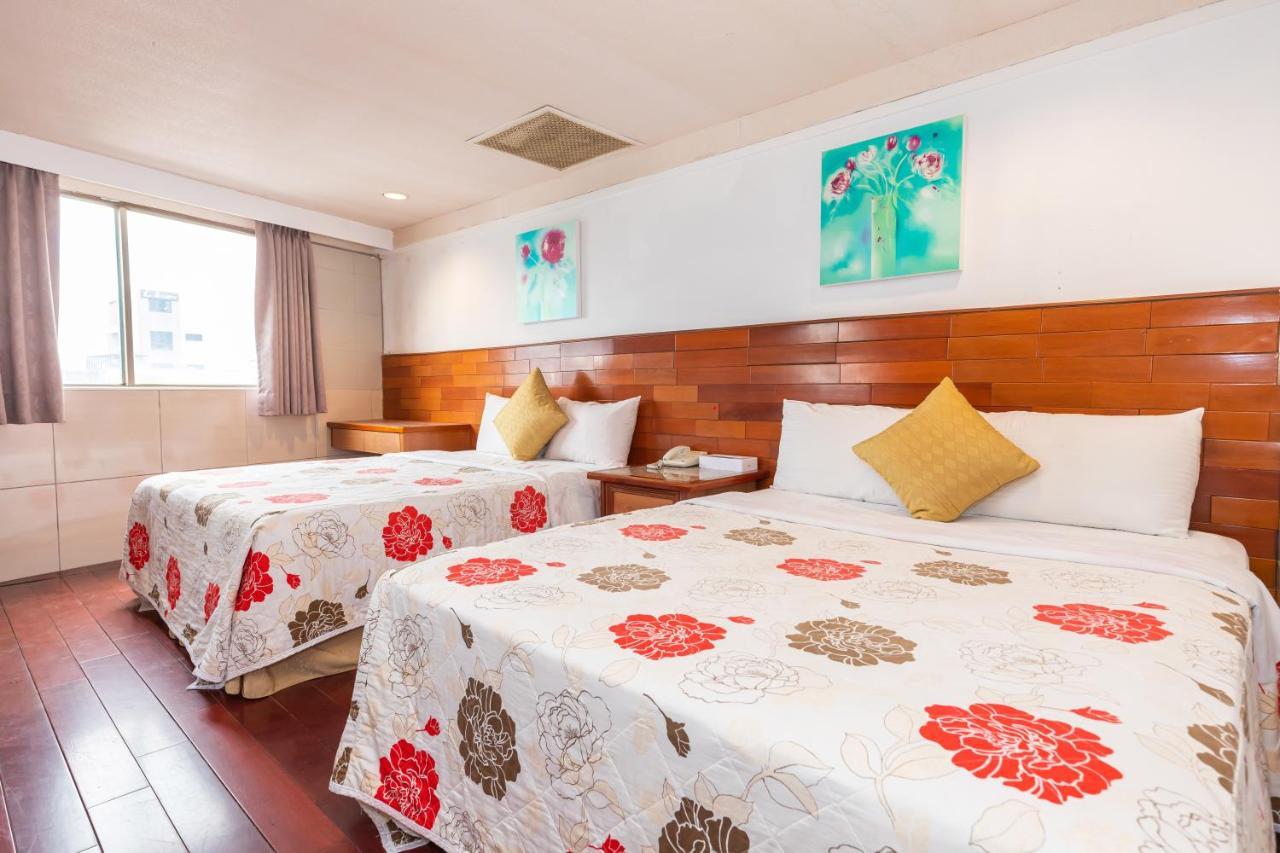 Yi Pin Business Hotel 타오위안 외부 사진